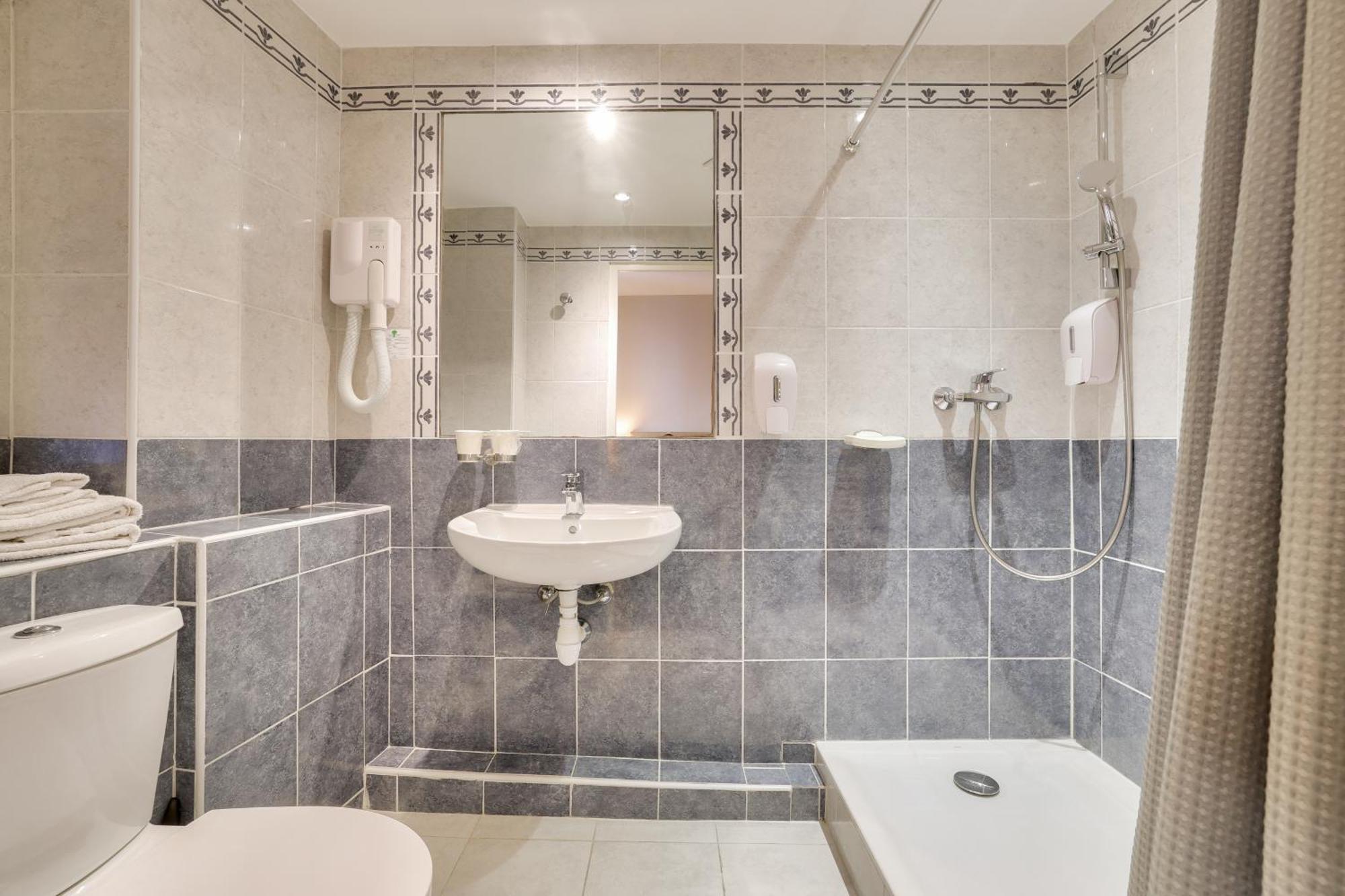 Standard Double Room,1644401206:JPEG